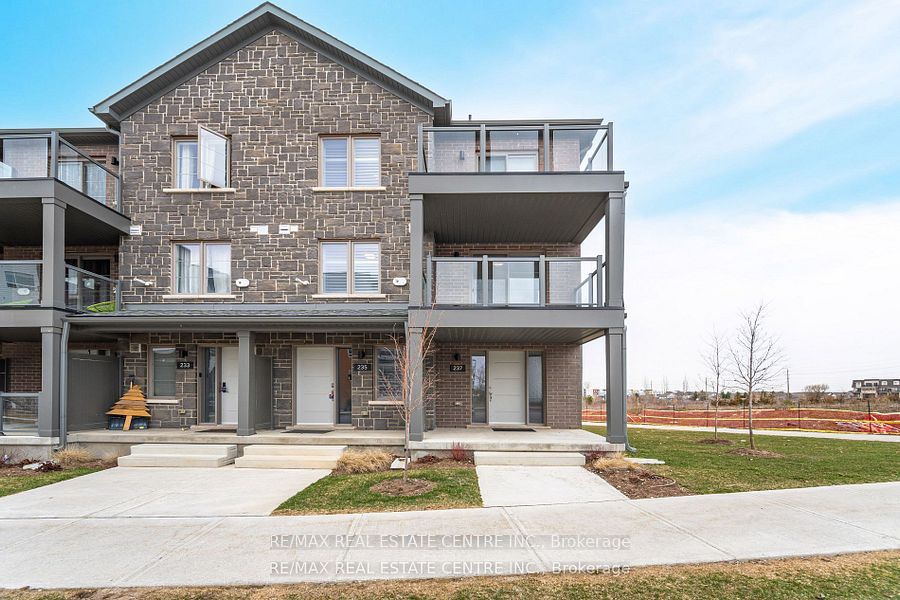 #237 - 237 West Oak Trail, Kitchener, ON N2R 0R9