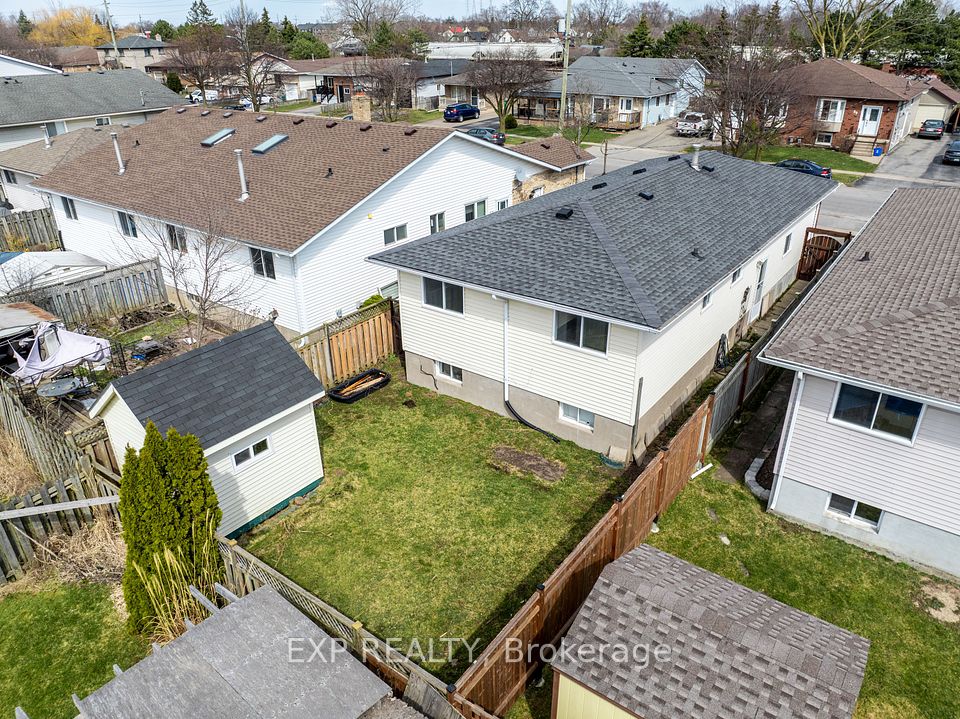 #LOWER - 90 Commercial Street, Welland, ON L3B 5Y9