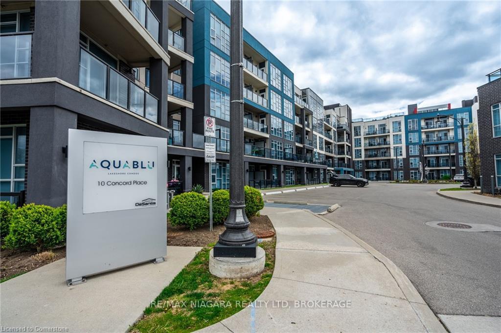 #106 - 10 Concord Place, Grimsby, ON L3M 0G6 #106