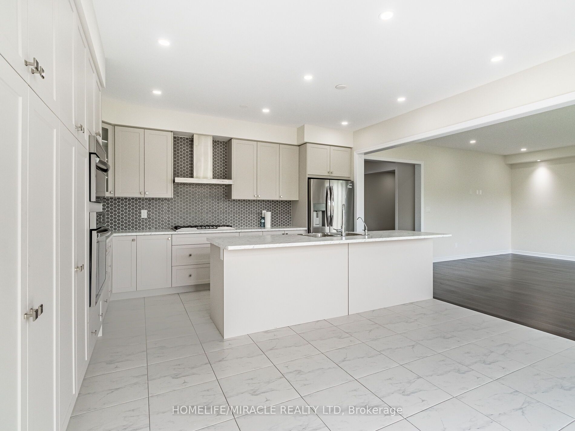 116 Eva Drive, Woolwich, ON N0B 1M0