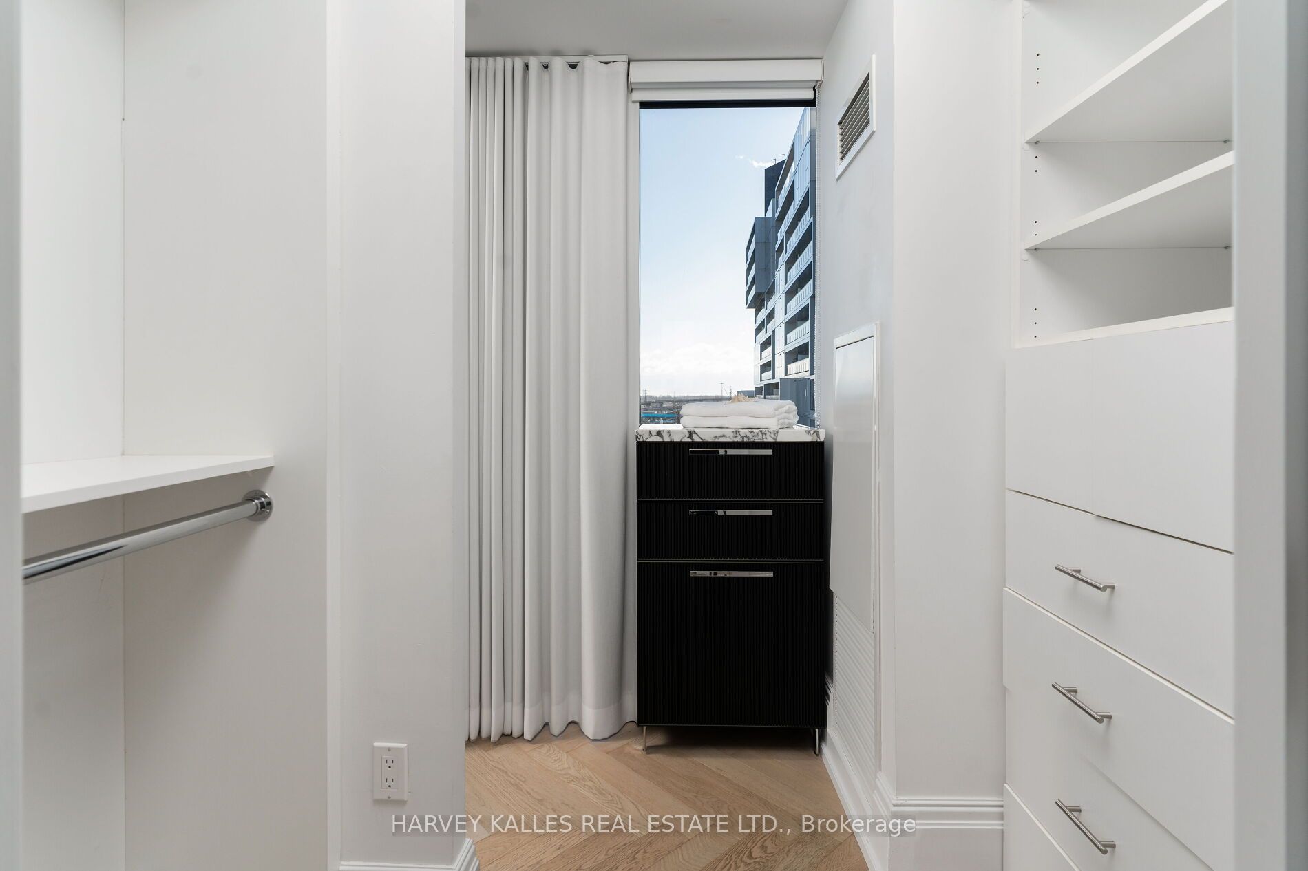 51 Trolley Crescent 704