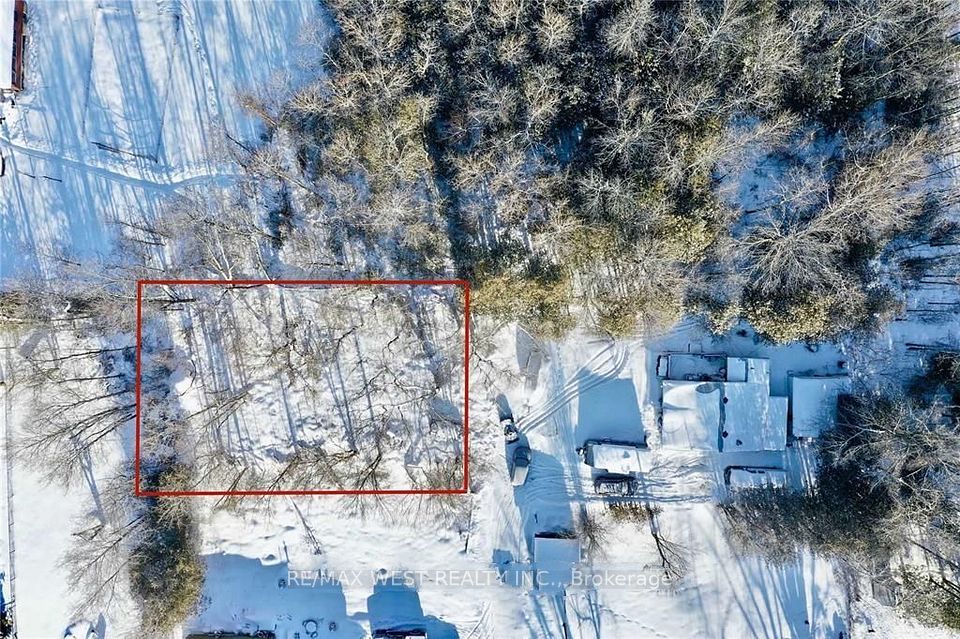 1422 Maple