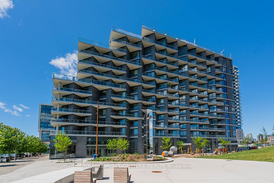 1 Edgewater