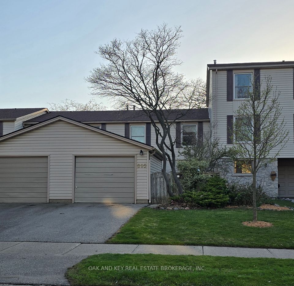 895 Dalhousie