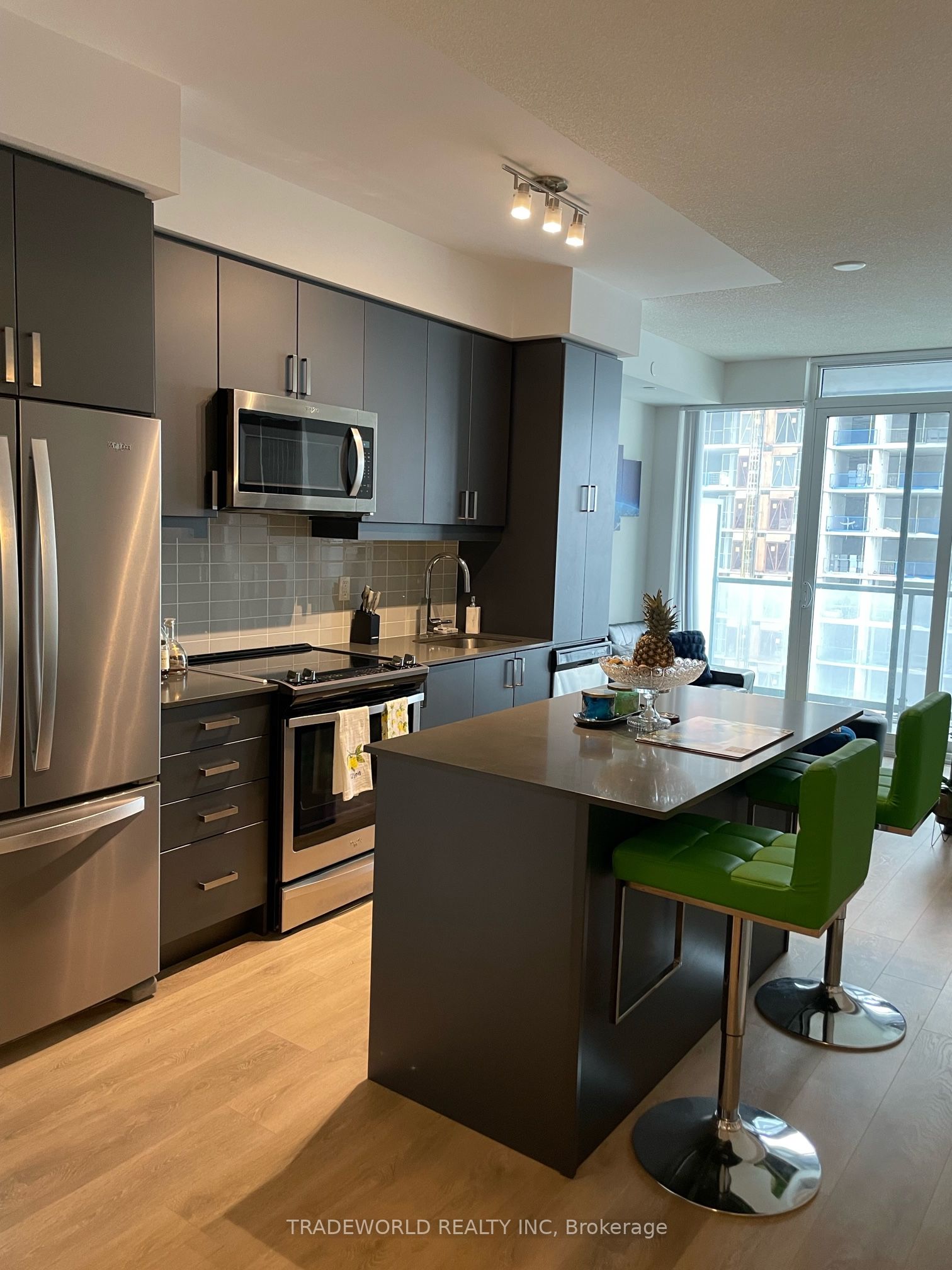 7895 Jane Street, #1911