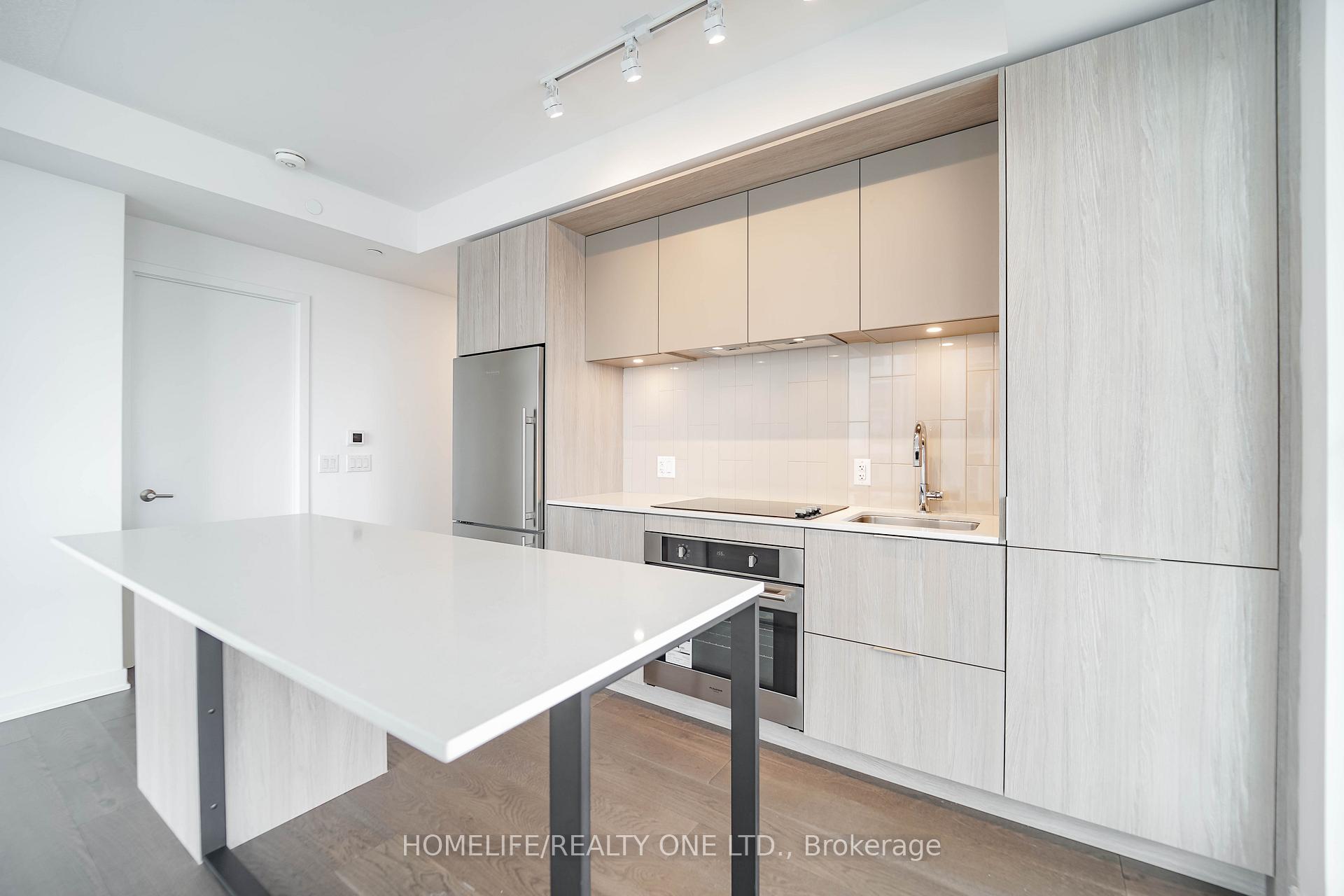 4 Bedrooms Condo at 130 River, Toronto For sale