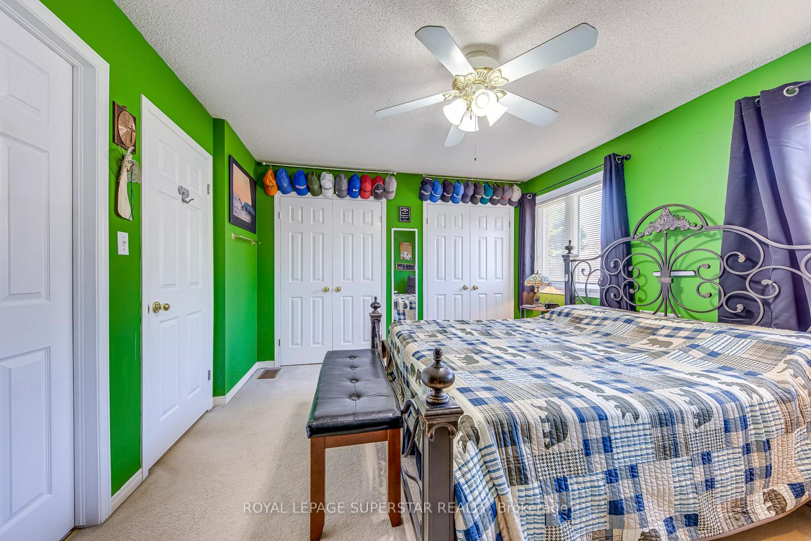3 Bedrooms Condo at 1809 Upper Wentworth, Hamilton For sale