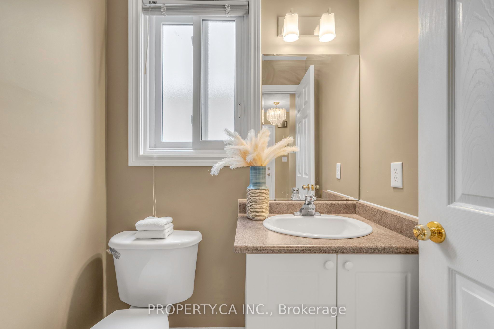 294 Huck Crescent
