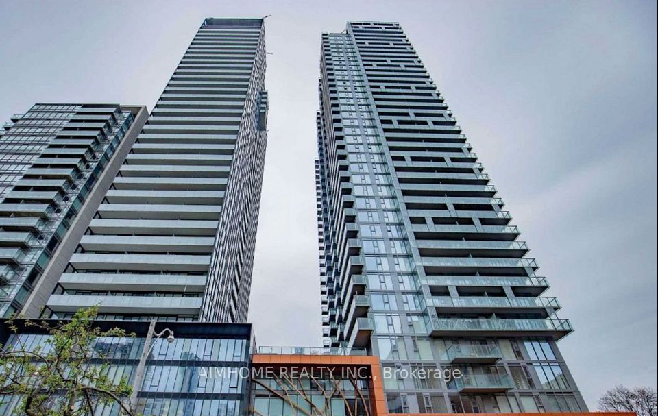 50 Wellesley Street