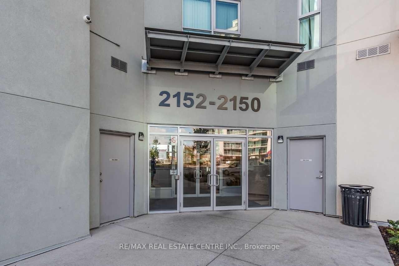3 Bedrooms Condo at 2150 Lawrence, Toronto For sale