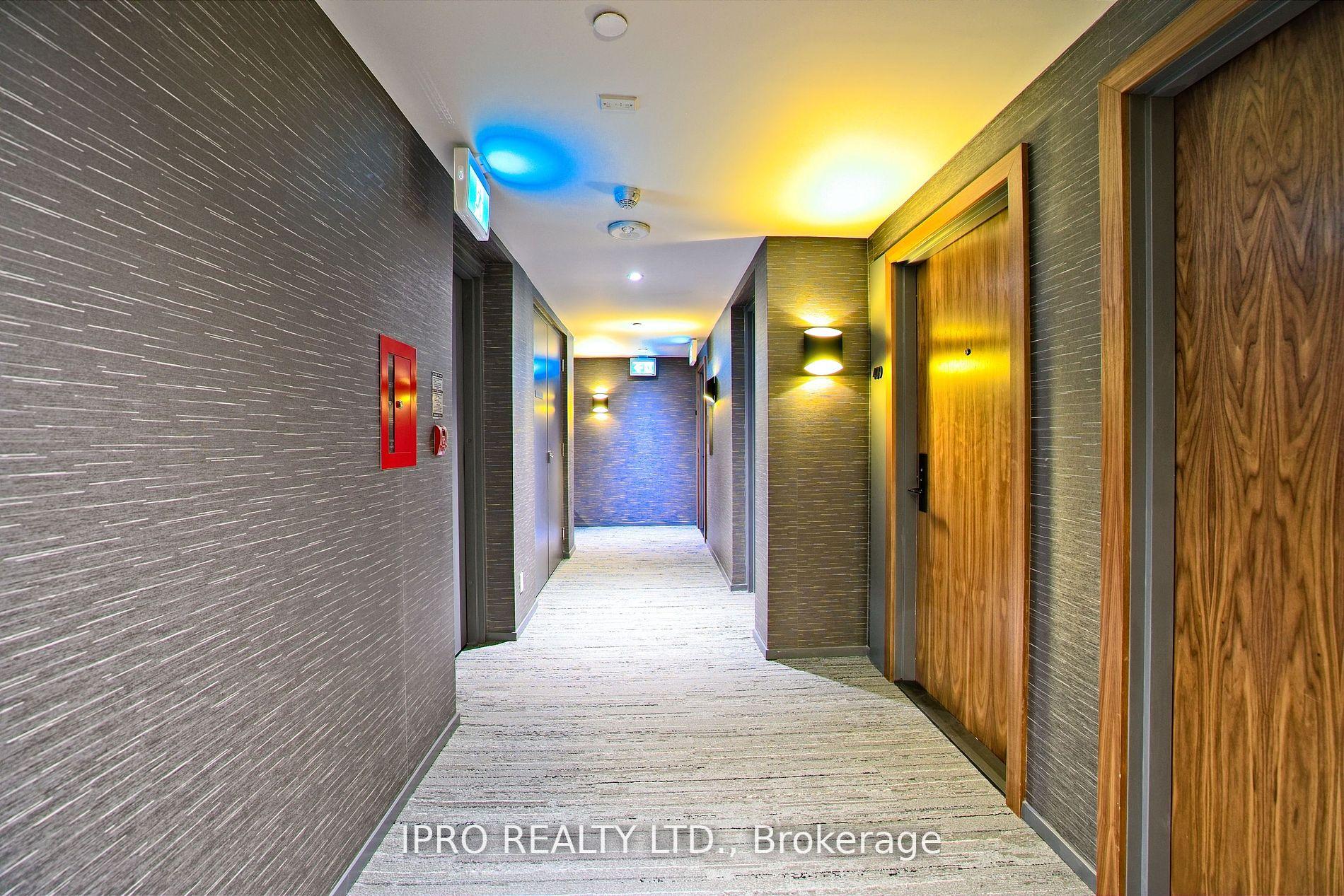 1 Bedroom Condo at 99 Foxbar, Toronto For sale