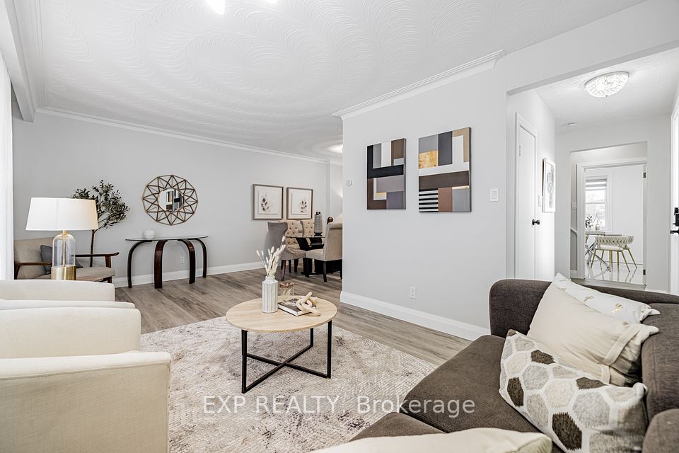 15 Rambler Place ; MLS ID: W12086695