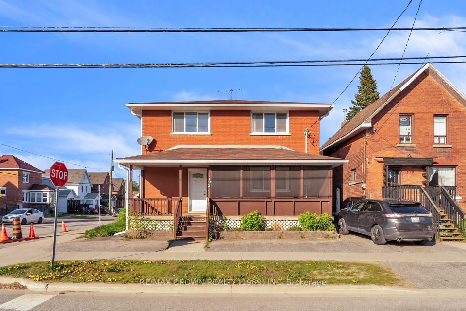 202 First Avenue, North Bay, ON P1B 1J8
