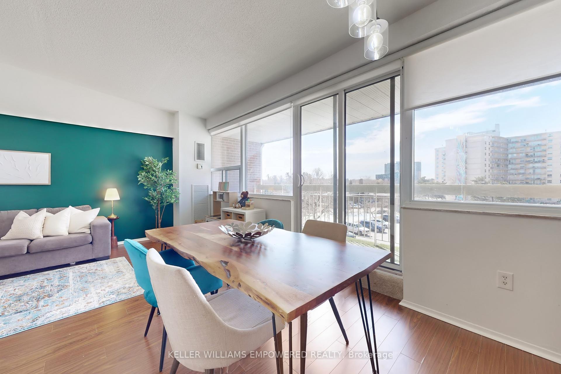 2 Bedrooms Condo at 4060 Lawrence, Toronto For sale
