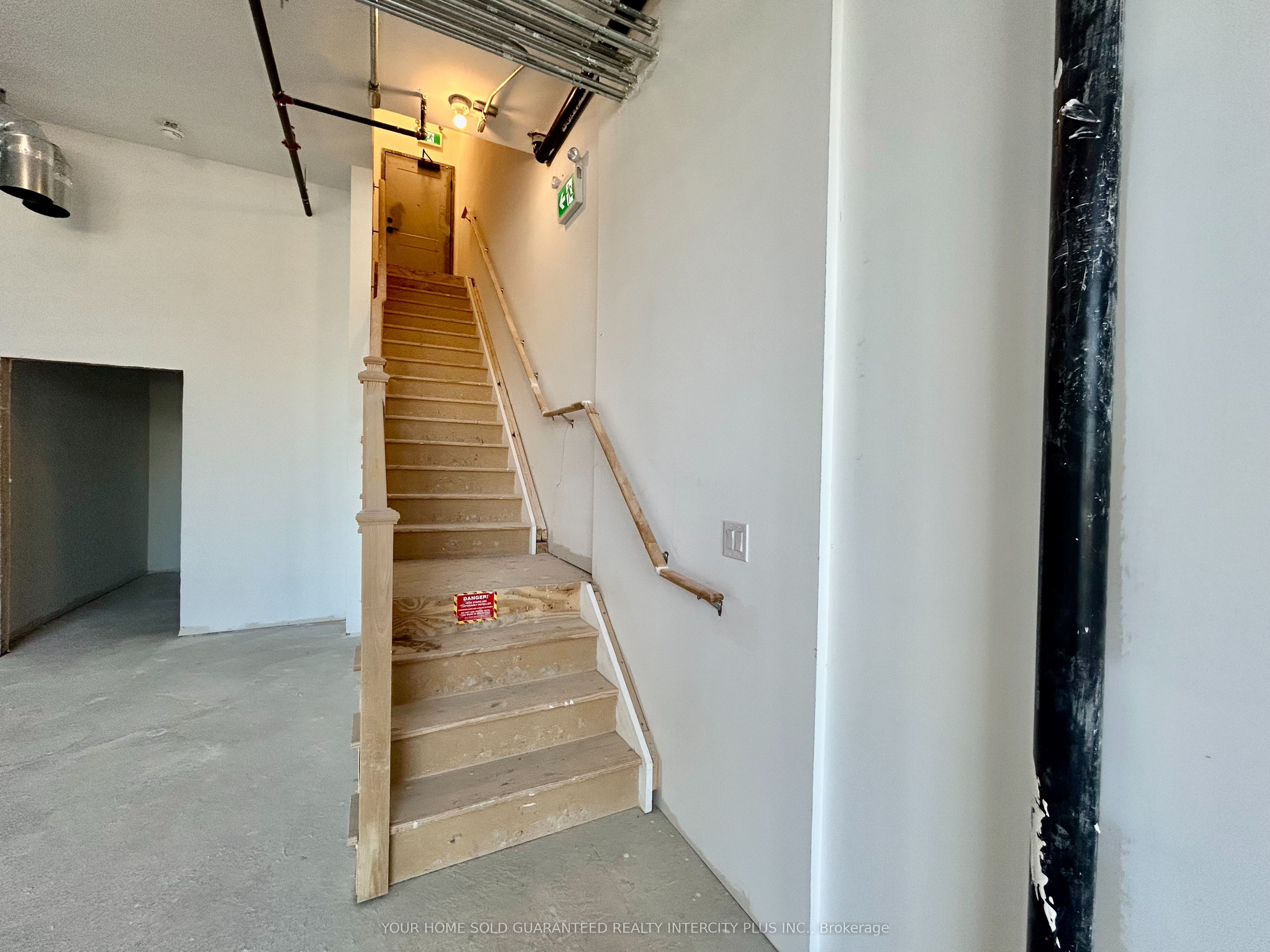 200 Dissette Street, #2