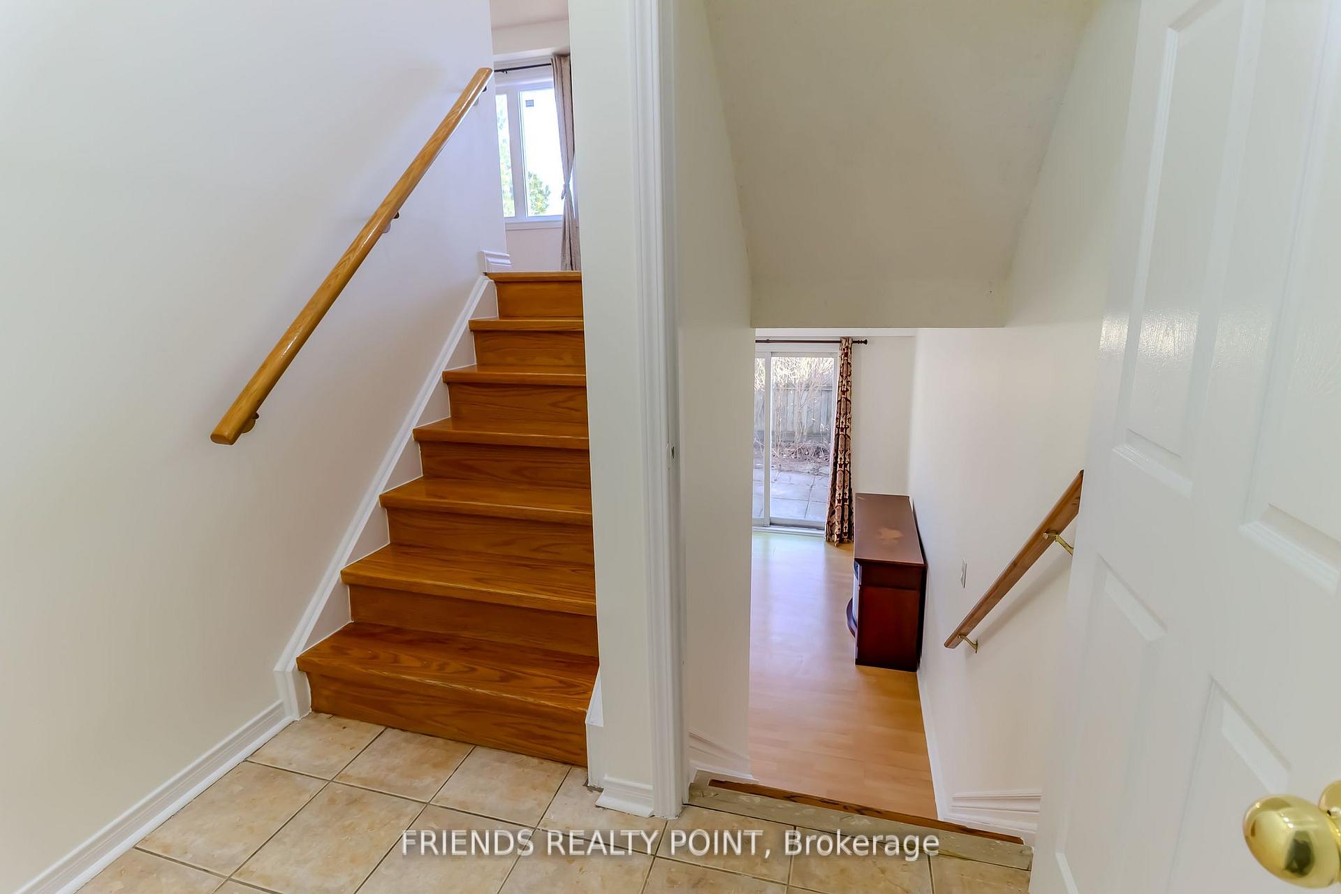 4 Bedrooms Condo at 1075 Ellesmere, Toronto For sale