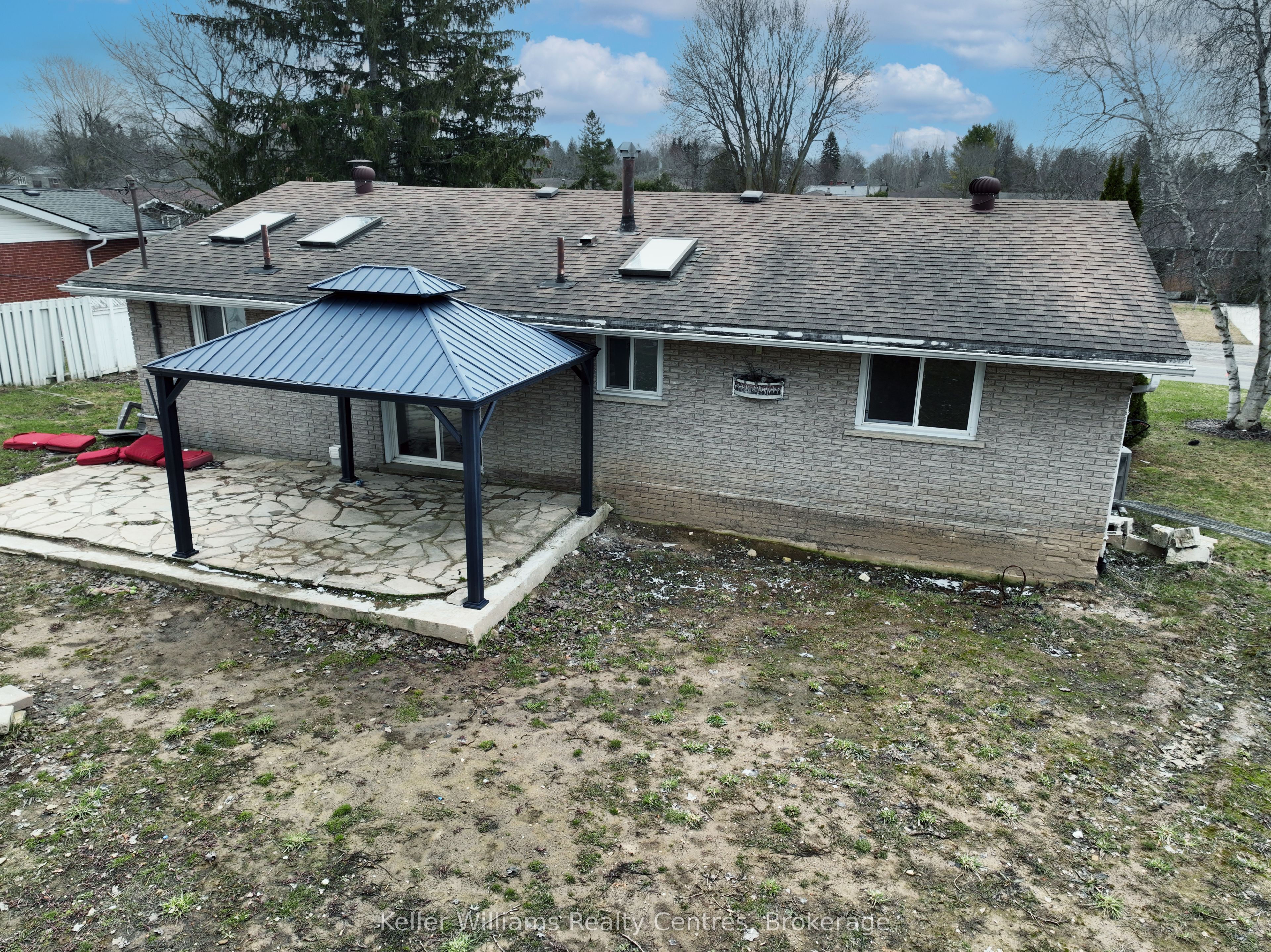 Image 12