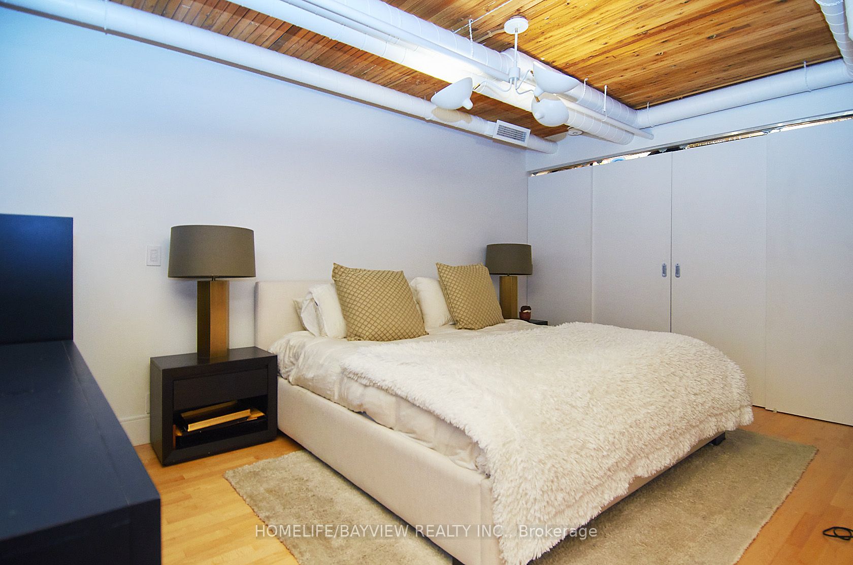 993 Queen Street W, #203