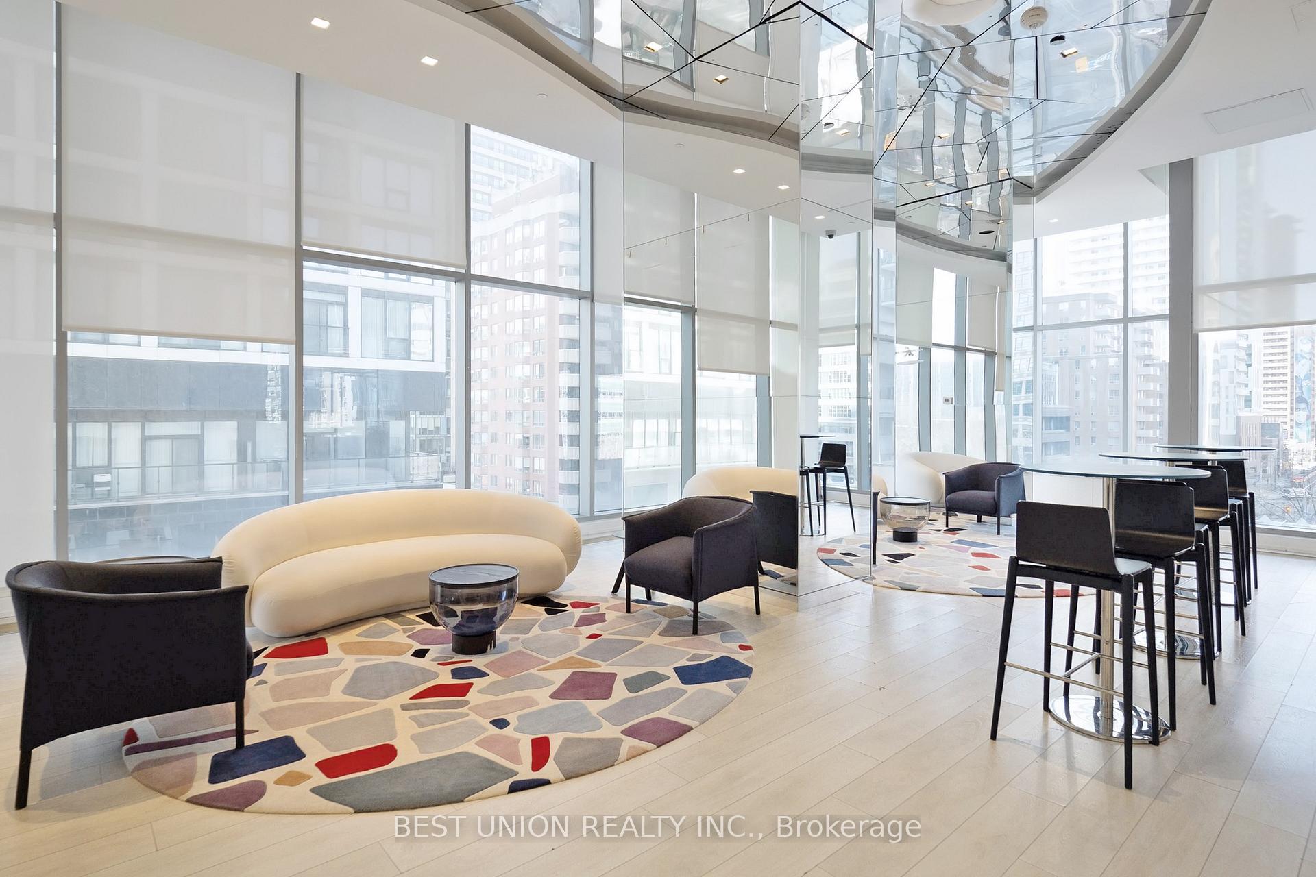 2 Bedrooms Condo at 251 Jarvis, Toronto For sale