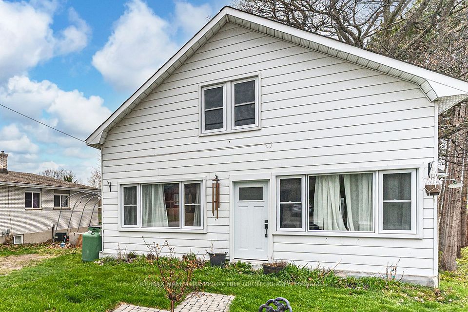 8 Balm Beach