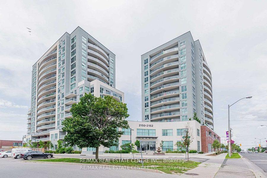 3 Bedrooms Condo at 2150 Lawrence, Toronto For sale