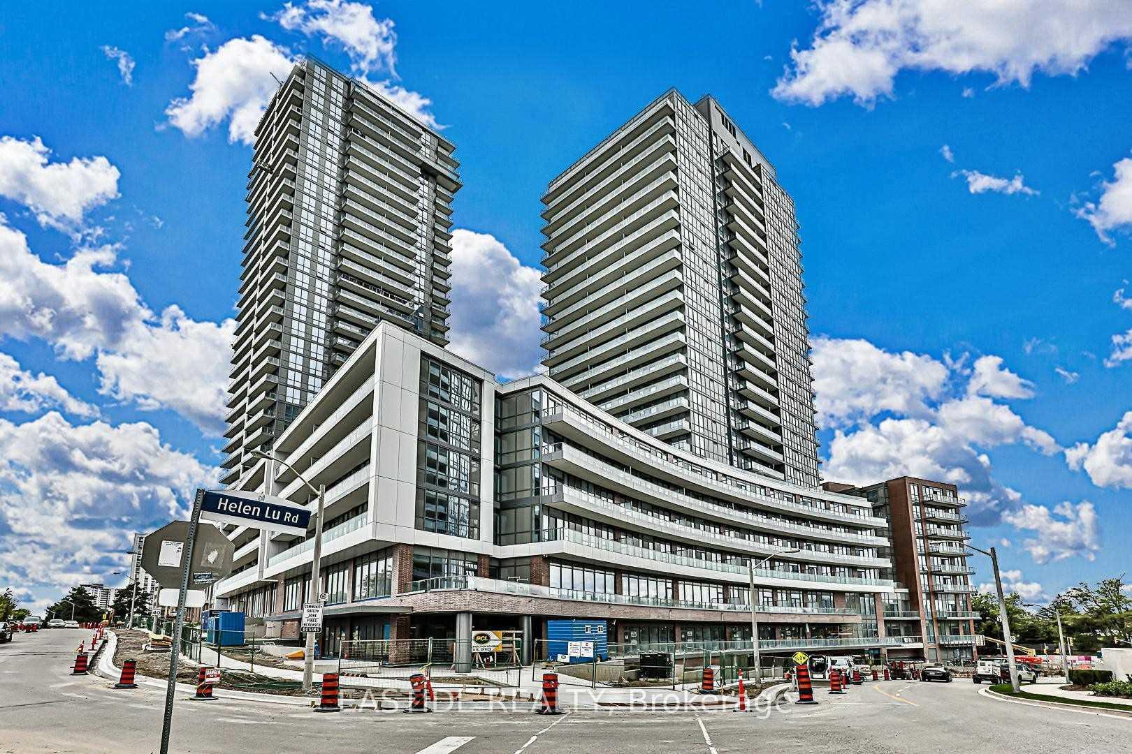 2 Bedrooms Condo at 36 Forest Manor, Toronto For sale