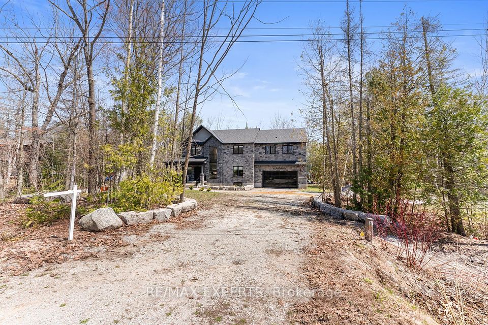 11 Joliet Crescent