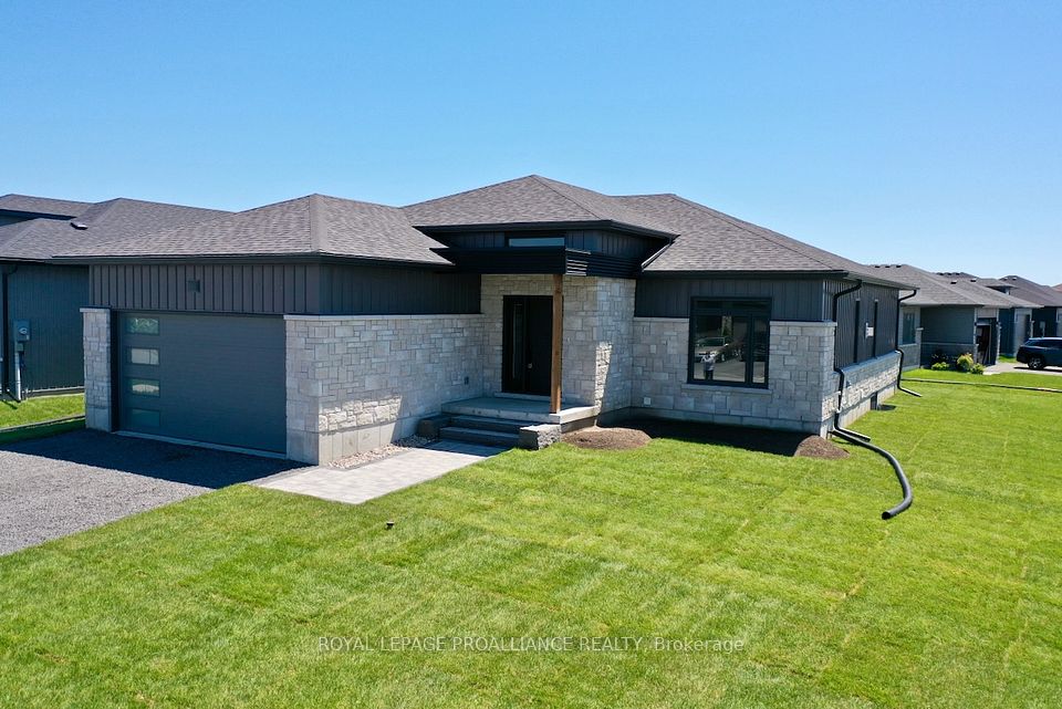 60 Hastings Park Drive