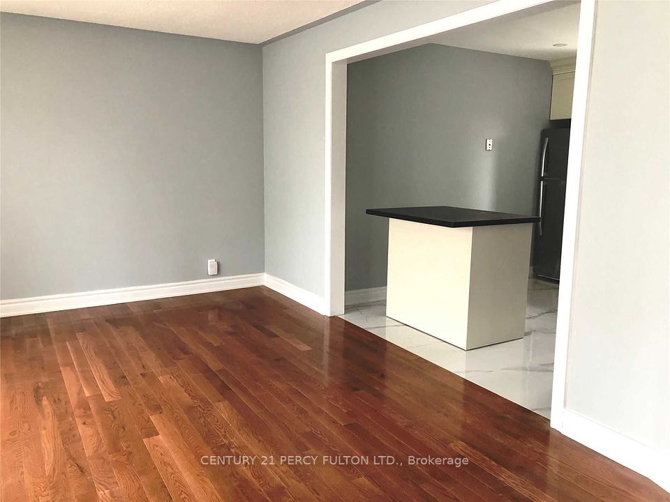 246 Baldwin Street, Oshawa, ON L1H 6H4