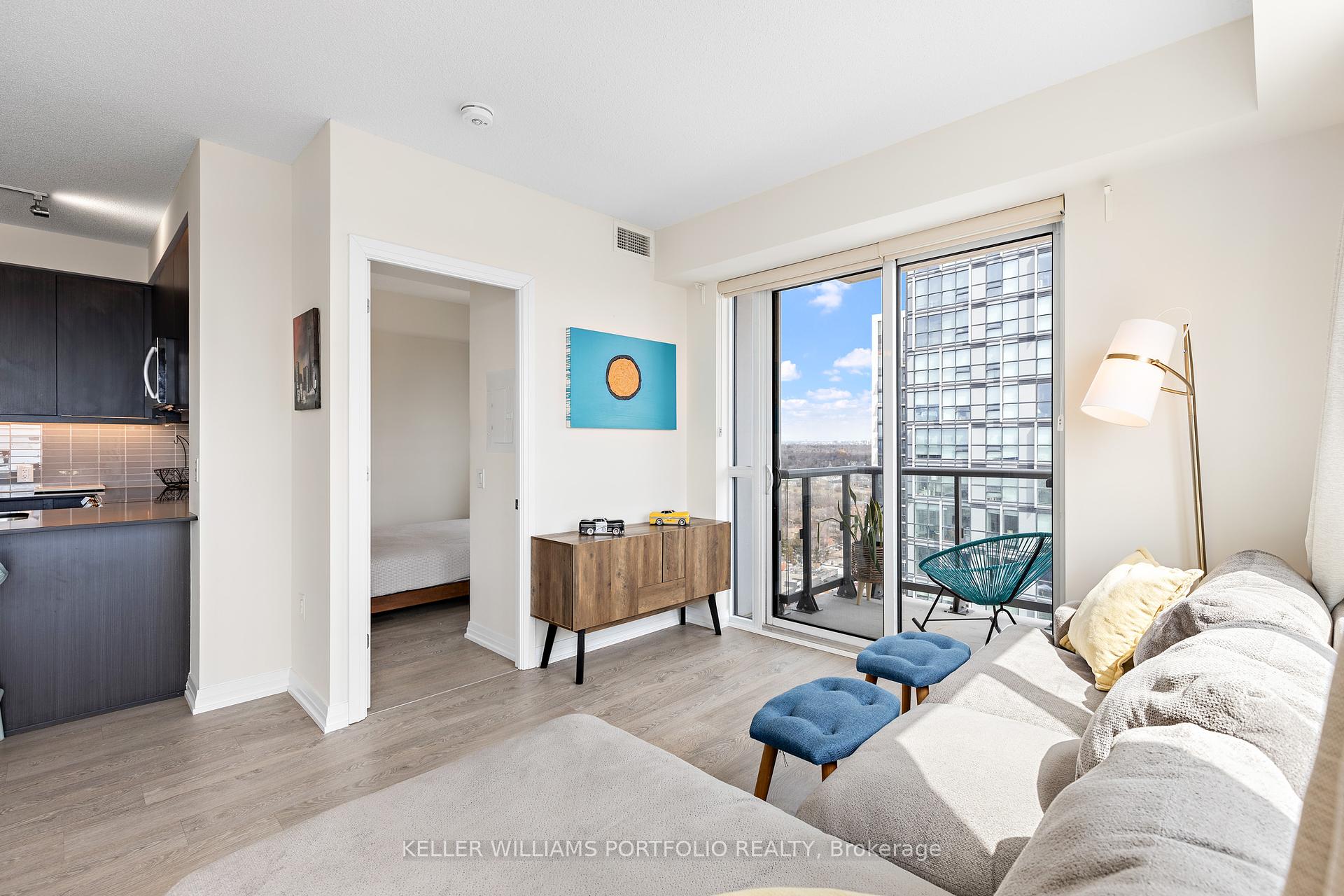 2 Bedrooms Condo at 50 Thomas Riley, Toronto For sale