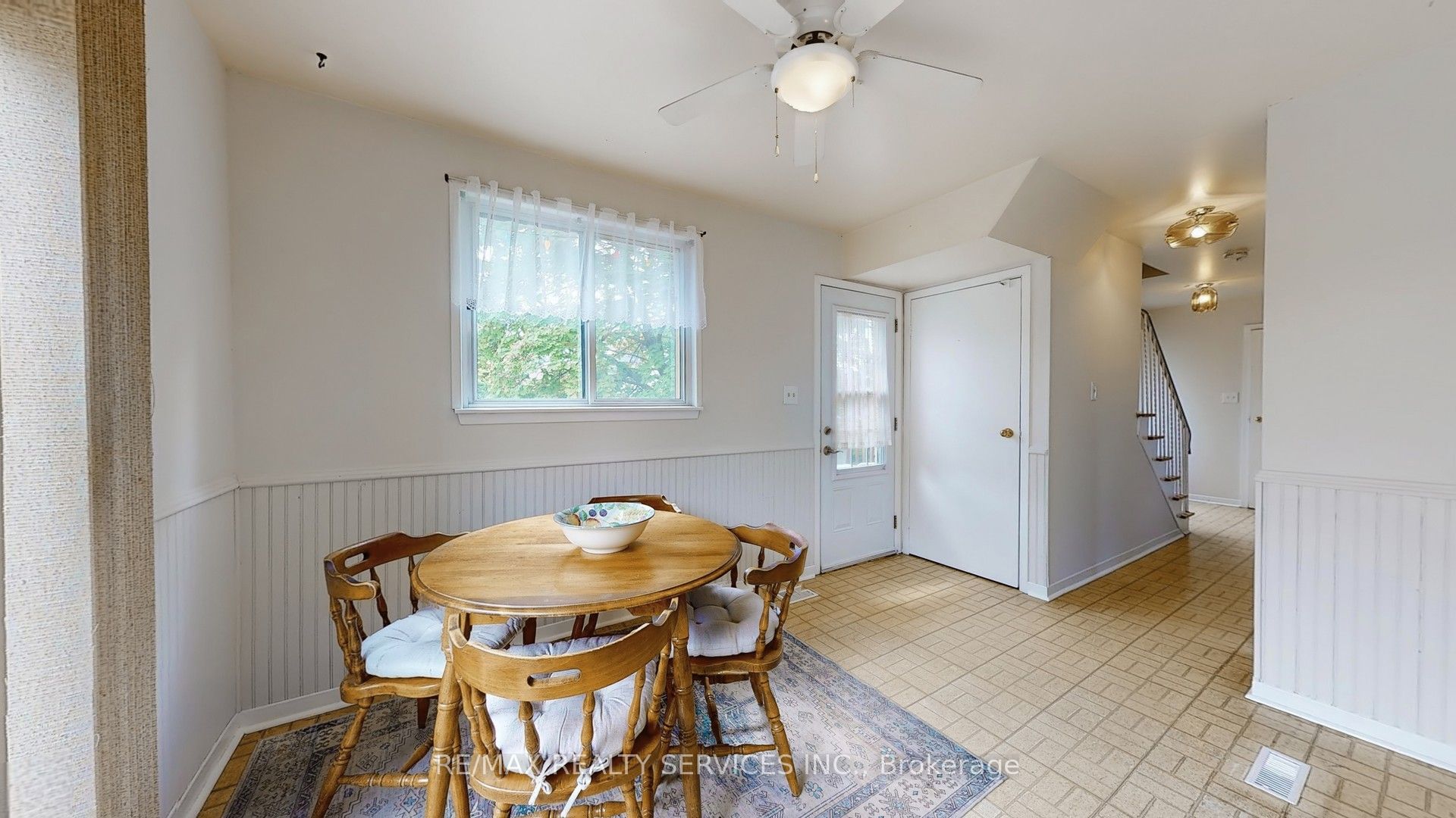 29 Gulliver Crescent