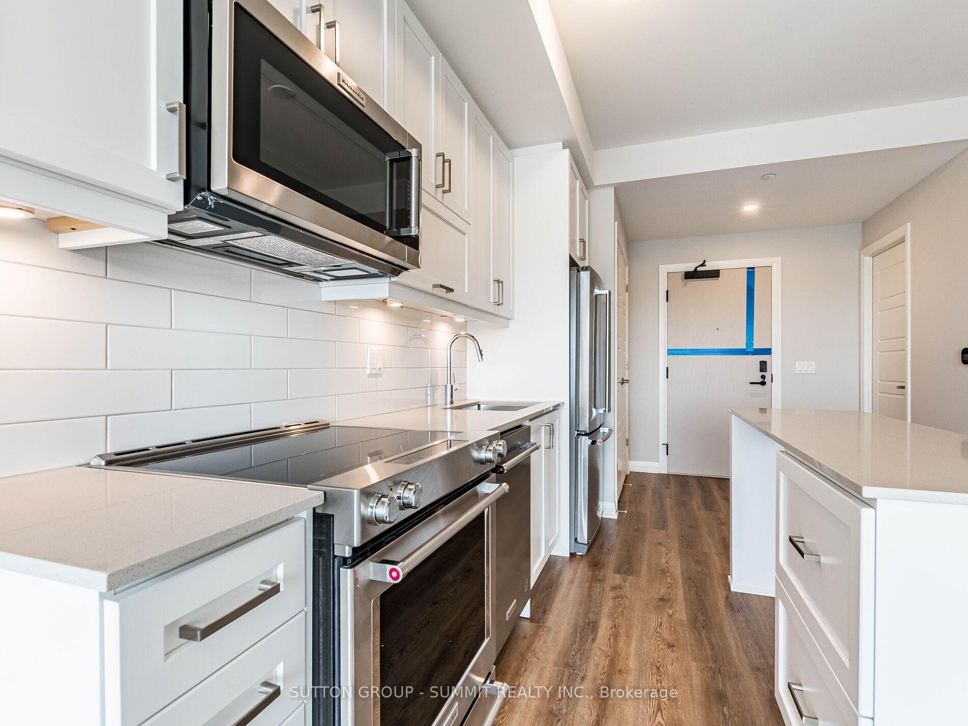 2 Bedrooms Condo at 3006 William Cutmore, Oakville For sale