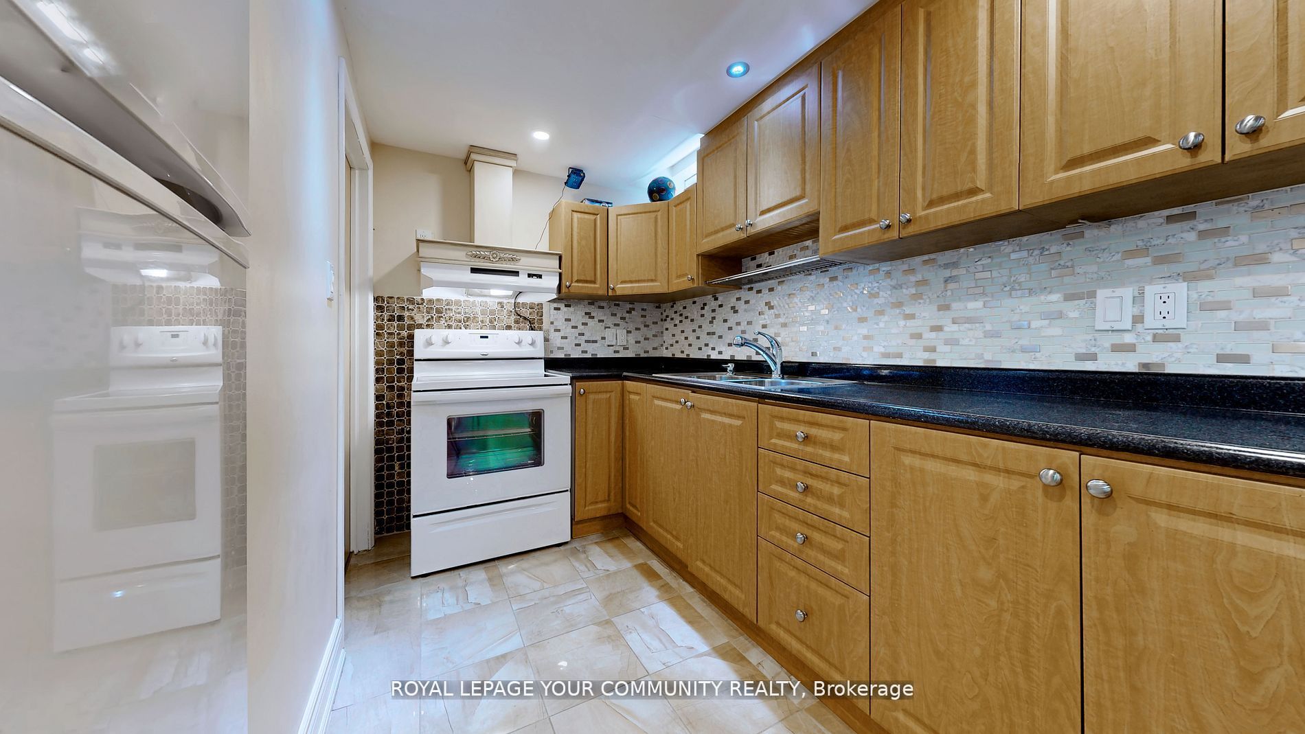 1 Heathfield Avenue