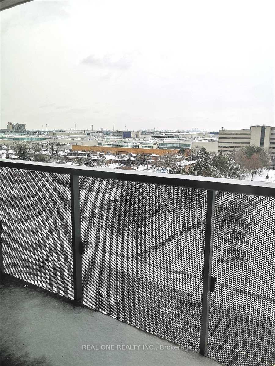 2 Bedrooms Condo at 160 Flemington,  Toronto For sale