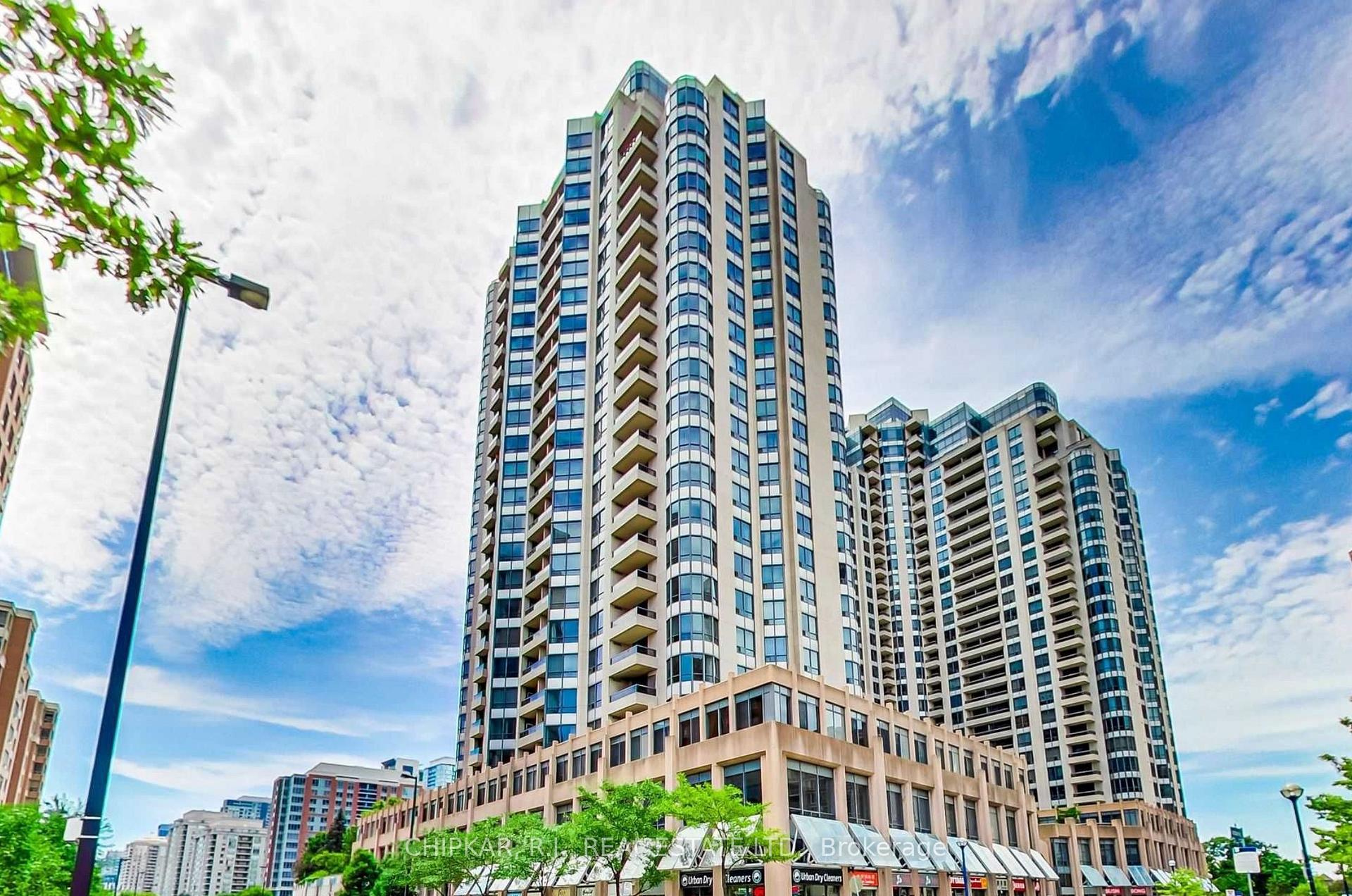 #220 – 15 Northtown Way, Toronto, ON M2N 7A2