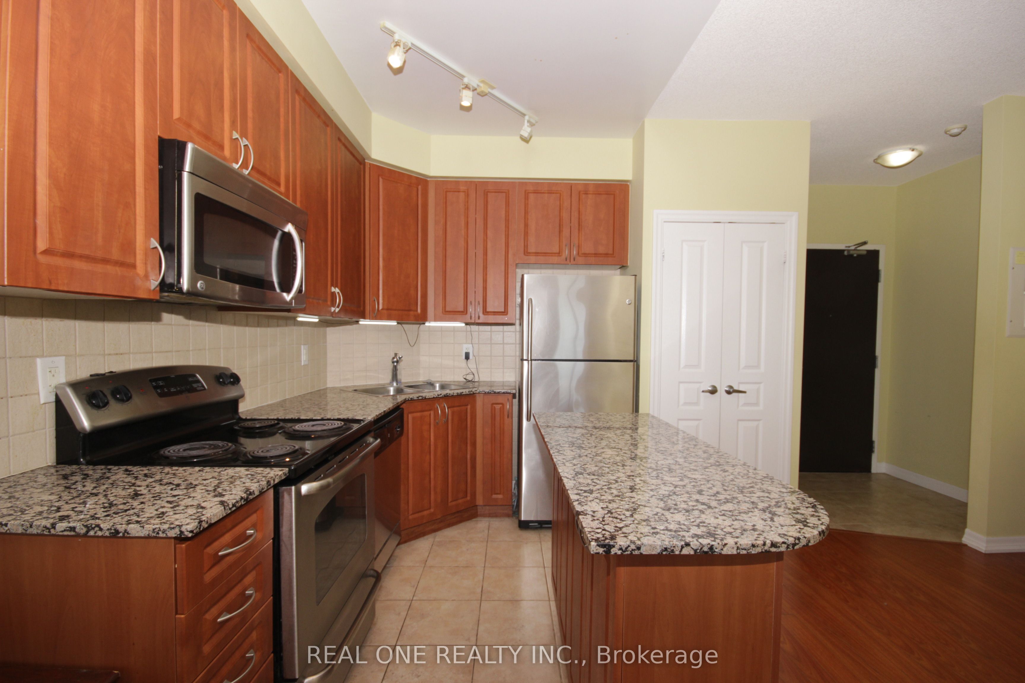 225 Webb Drive, #2110