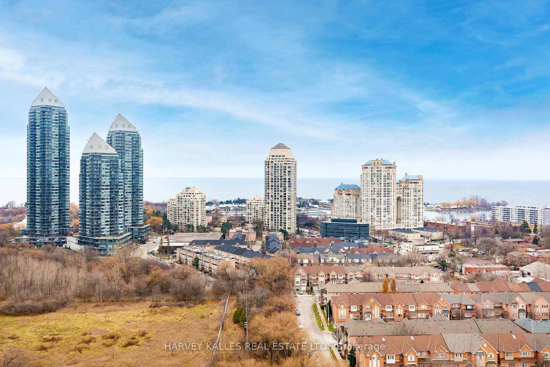251 Manitoba Street 2008