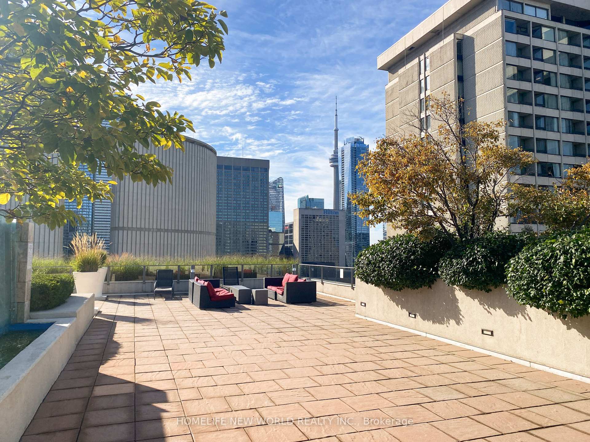 1 Bedroom Condo at 111 Elizabeth, Toronto For sale