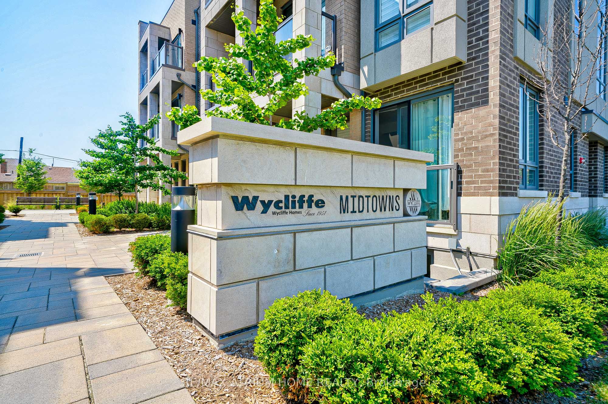 #50 - 719 Lawrence Avenue, Toronto, ON M6A 0C6