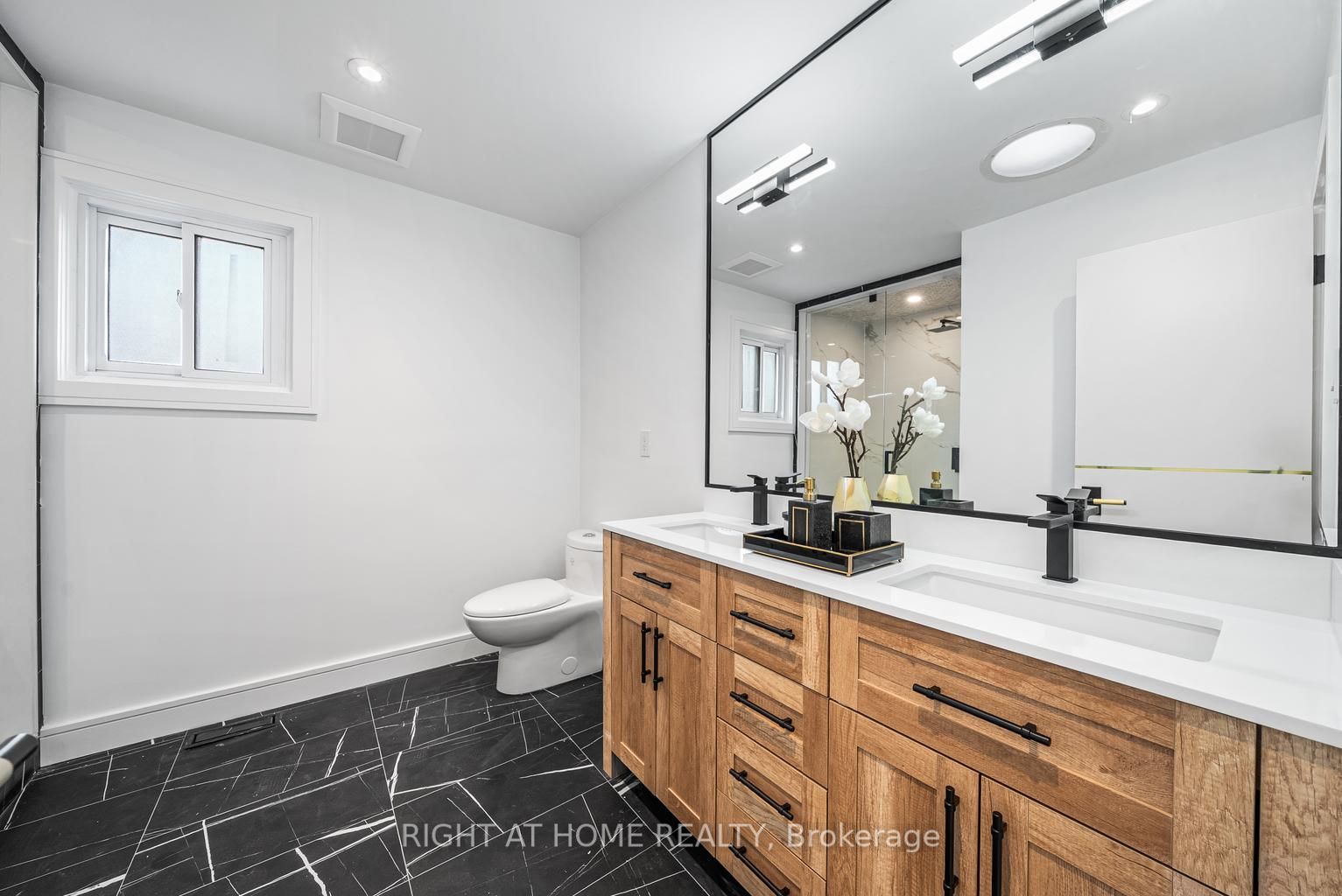 93 Pemberton Road