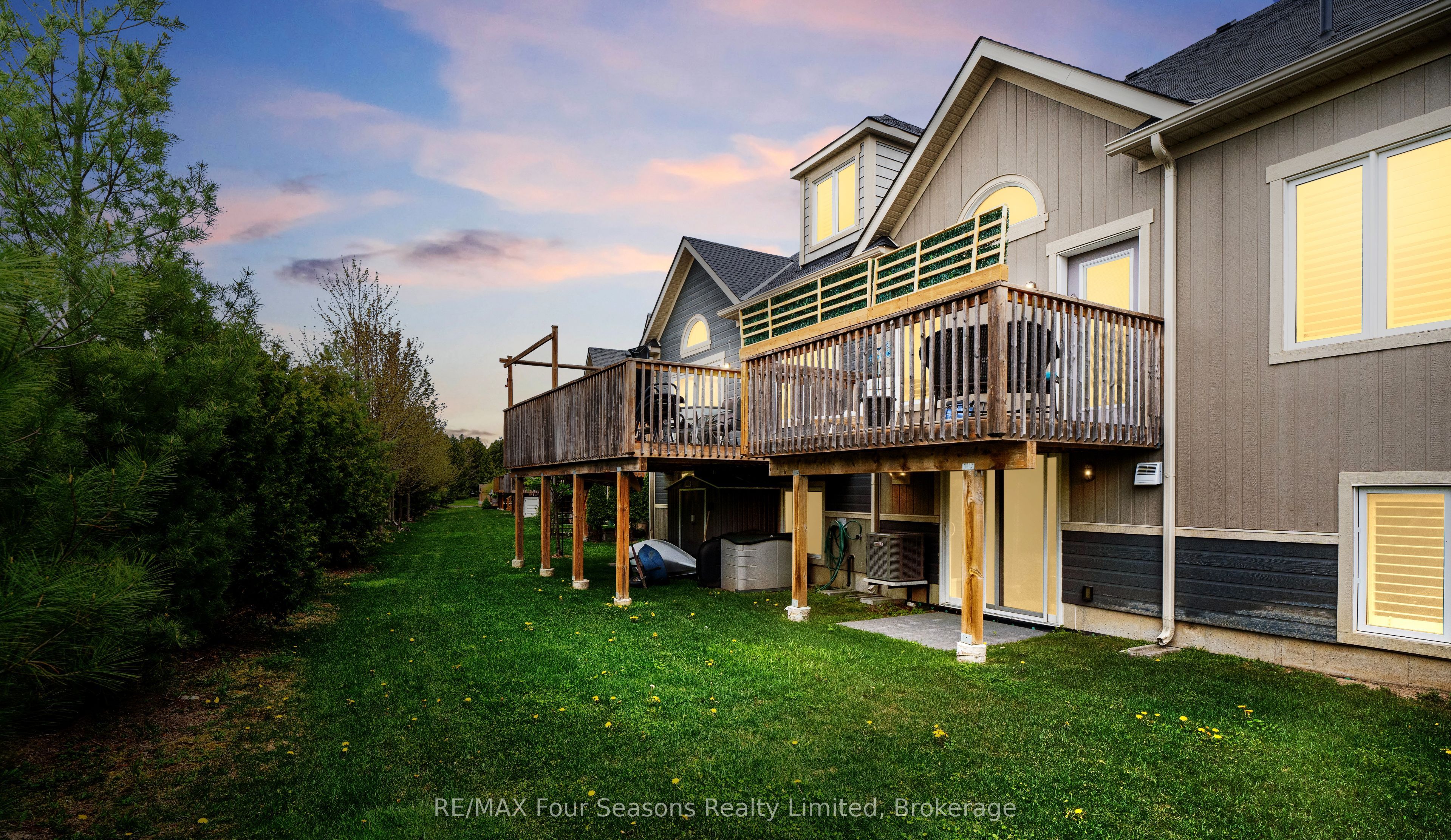 16 Kari Crescent, #24