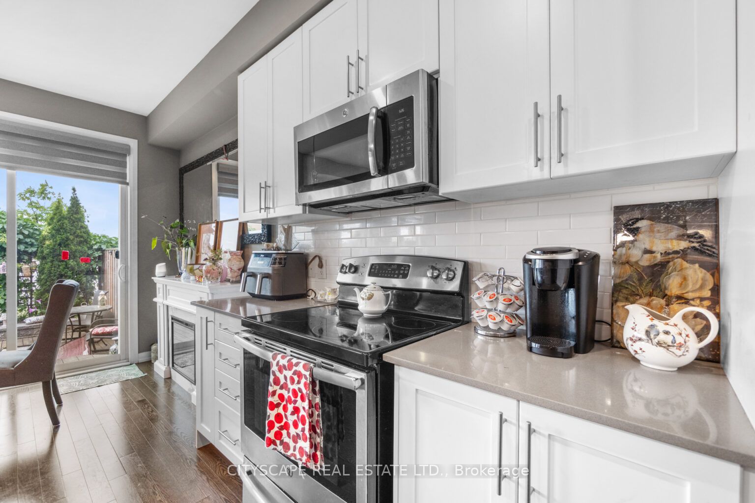 765 Banks Crescent