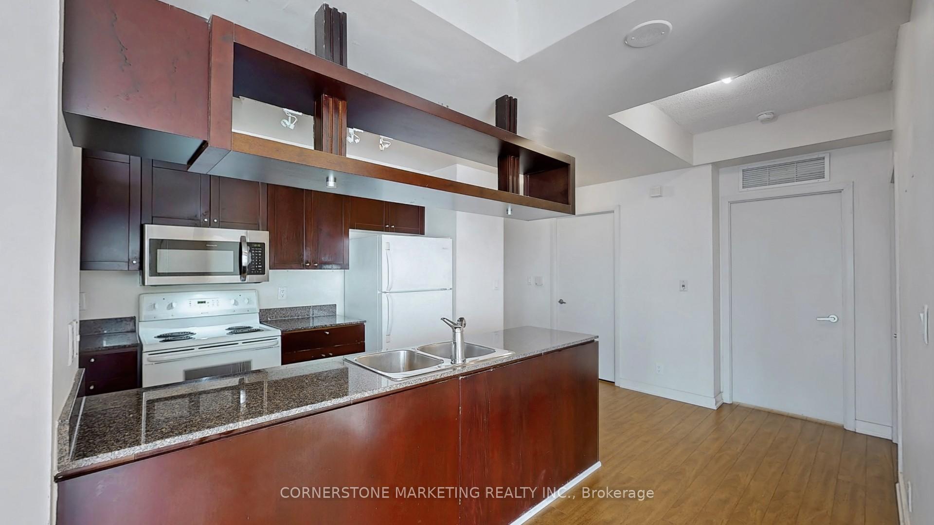 3 Bedrooms Condo at 81 Navy Wharf, Toronto For sale
