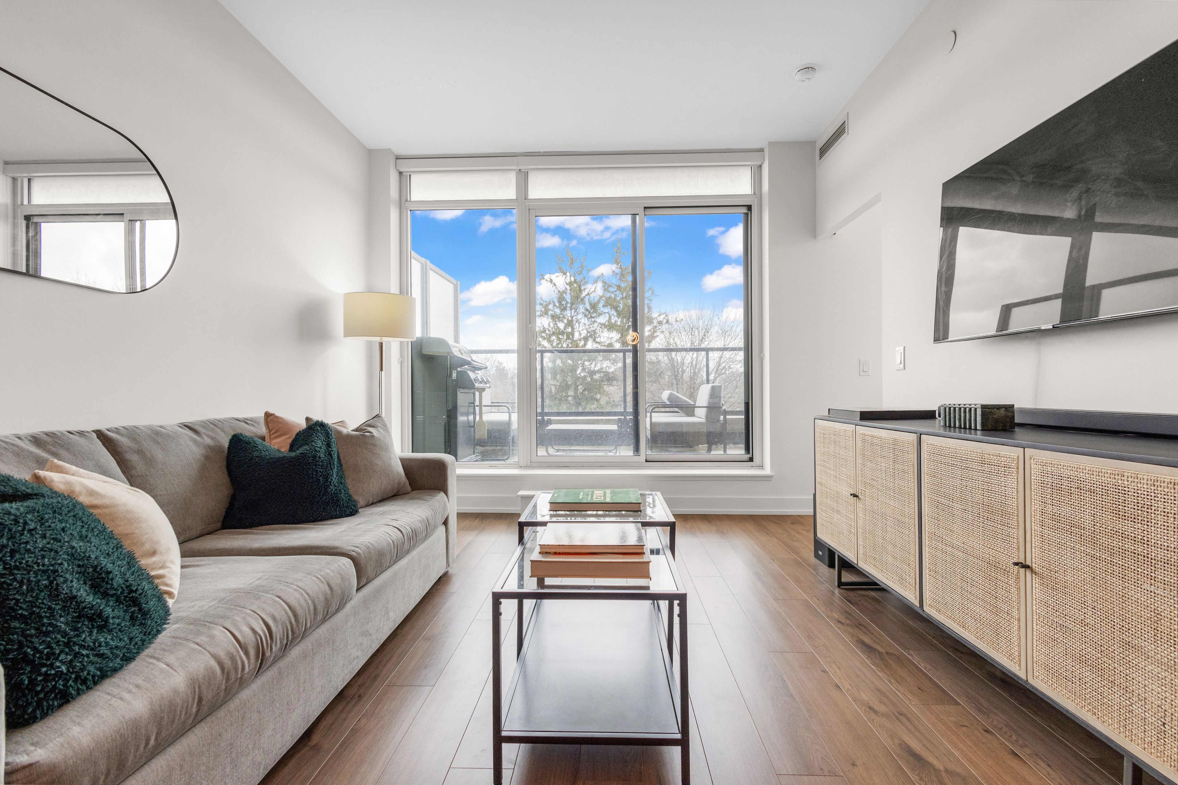 170 Chiltern Hill Road 402
