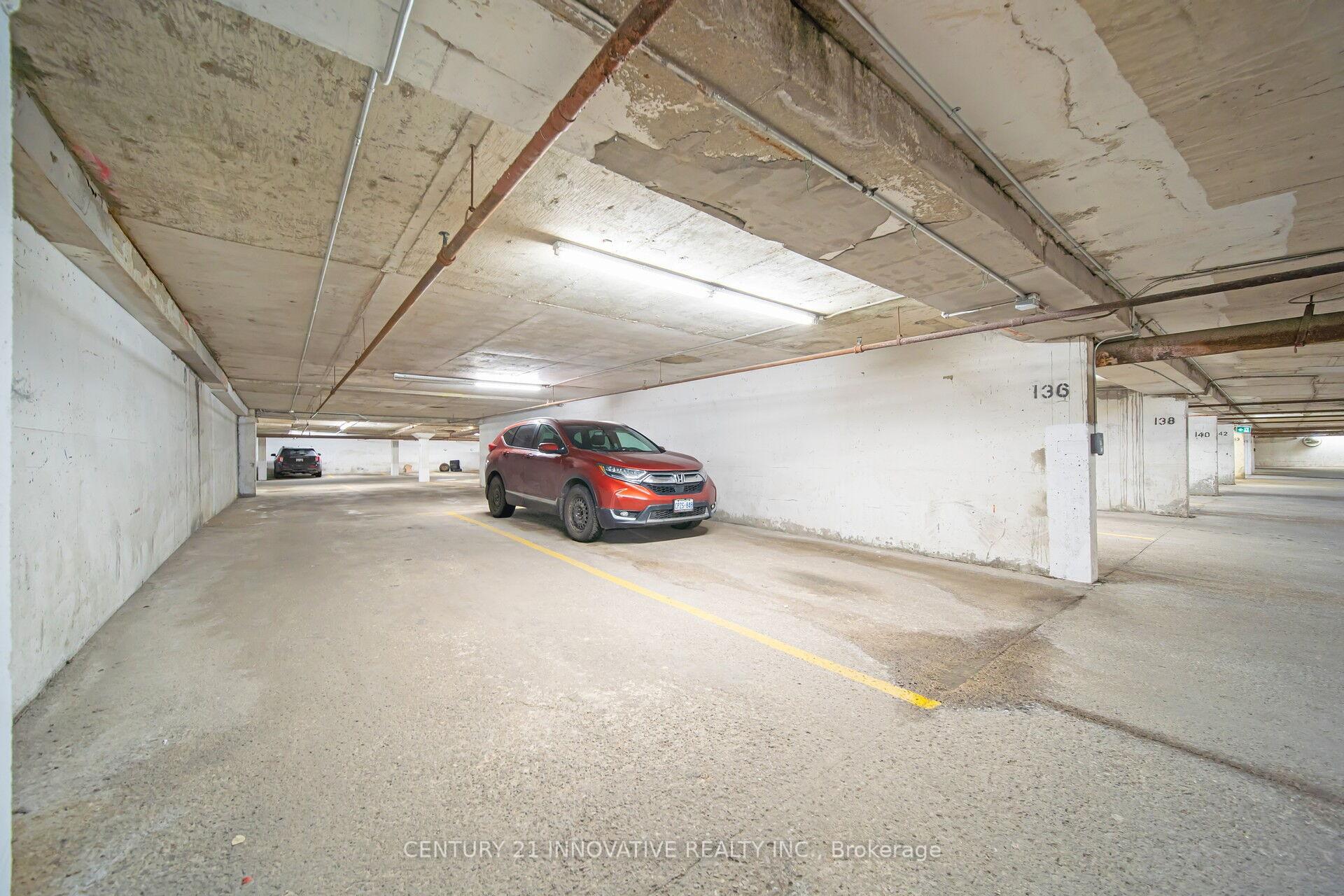 2 Bedrooms Condo at 100 Wingarden, Toronto For sale