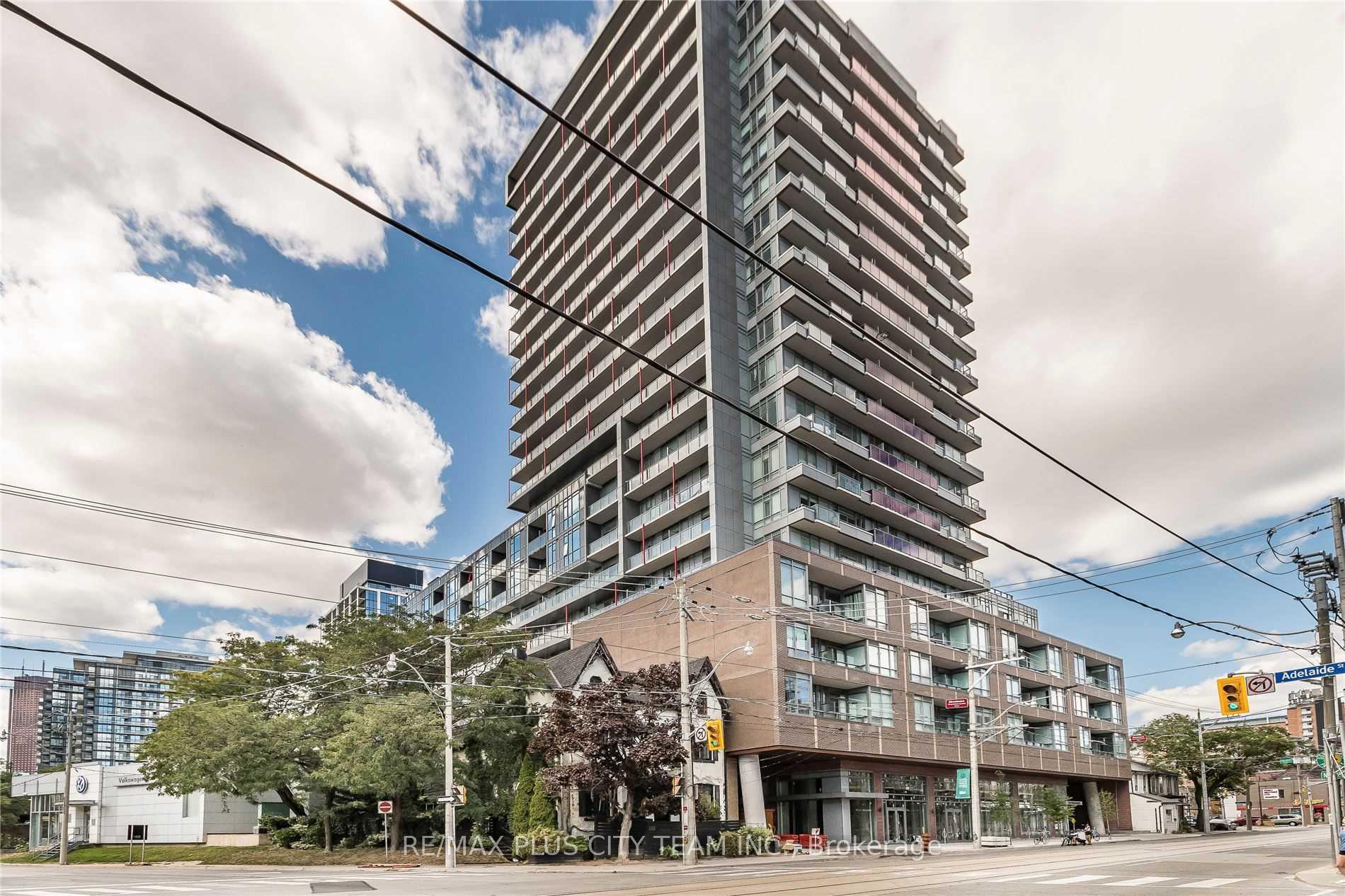 4 Bedrooms Condo at 120 Parliament, Toronto For sale