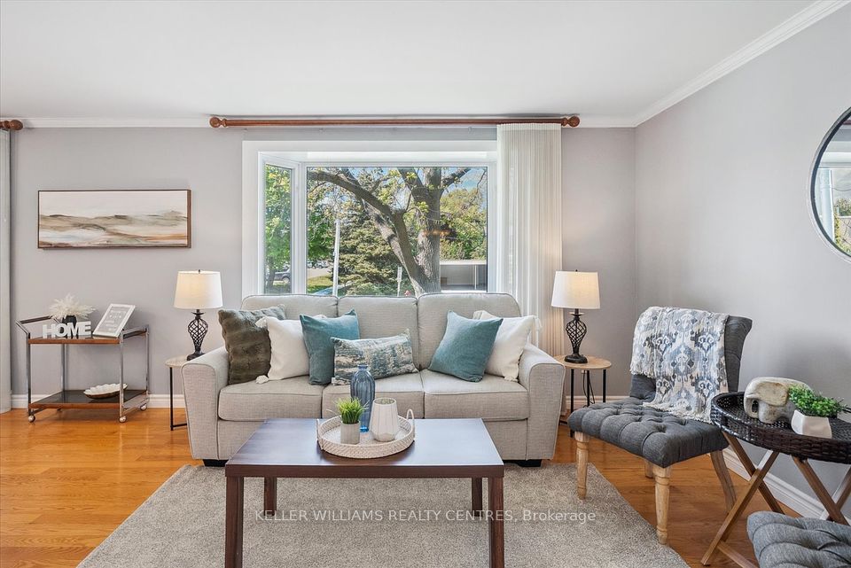 107 Aurora Heights