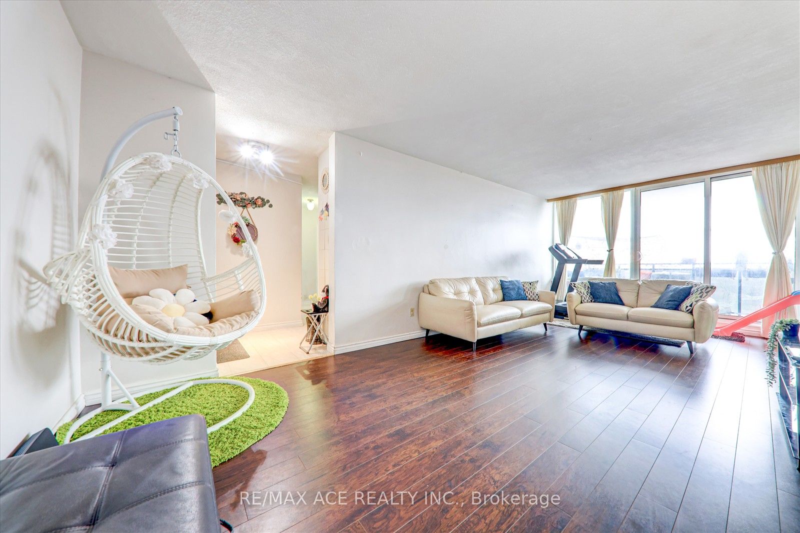 20 Gilder Drive, #1101