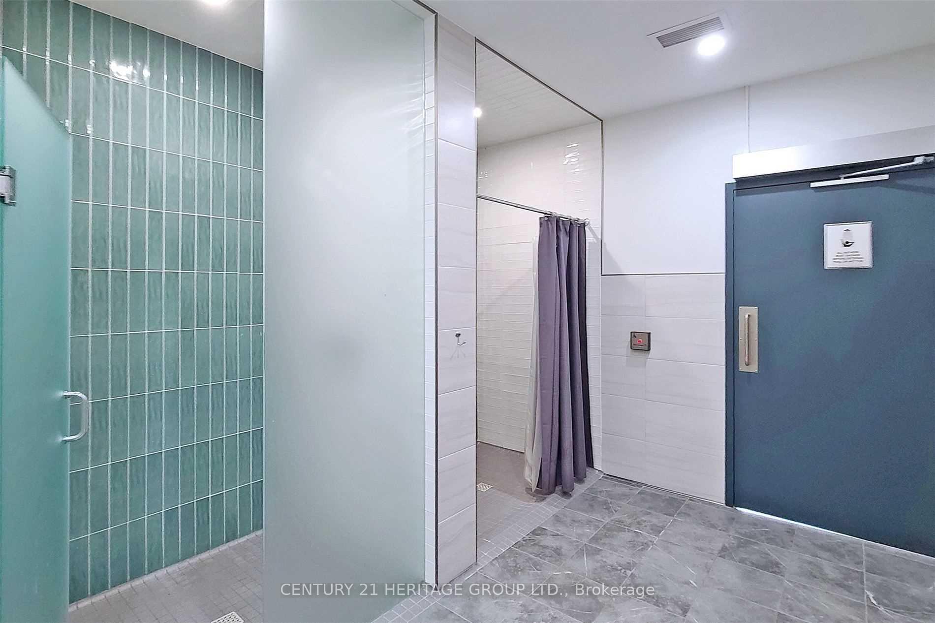 1 Bedroom Condo at 509 Beecroft, Toronto For sale
