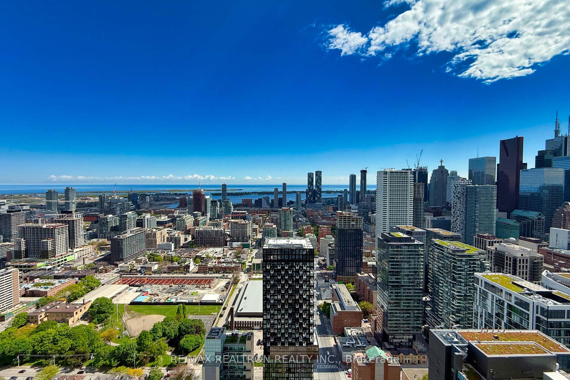 1 Bedroom Condo at 181 Dundas, Toronto For sale